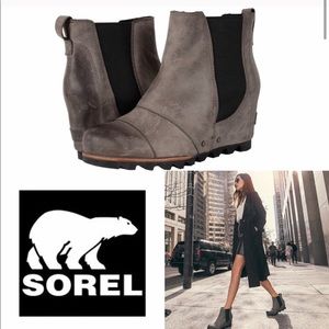 Joan of Arctic Sorel Chelsea Wedge Bootie